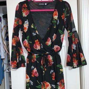 Low cut floral romper